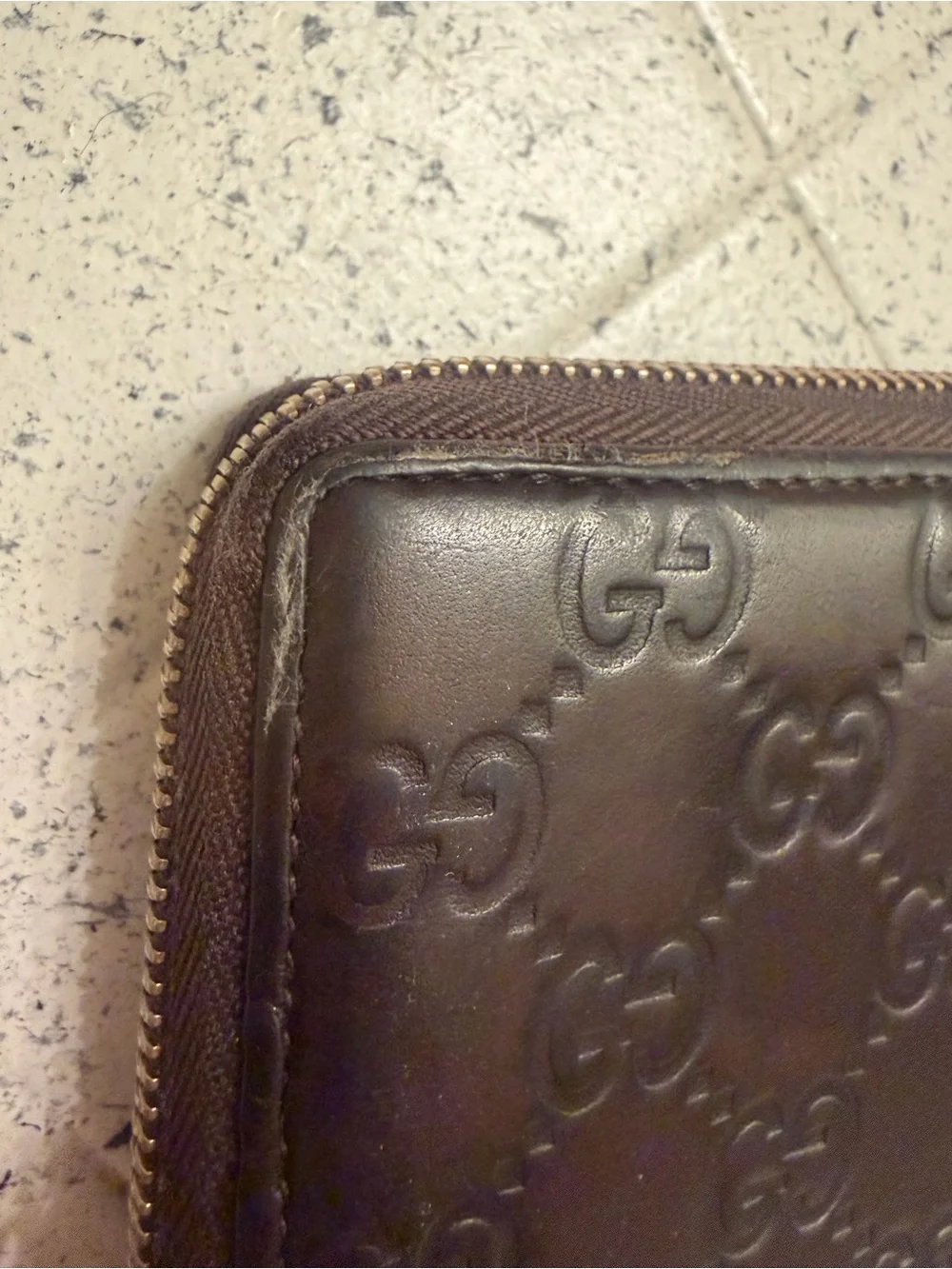 Gucci Brown Embossed Leather Zip Wallet - Picture 9 of 12